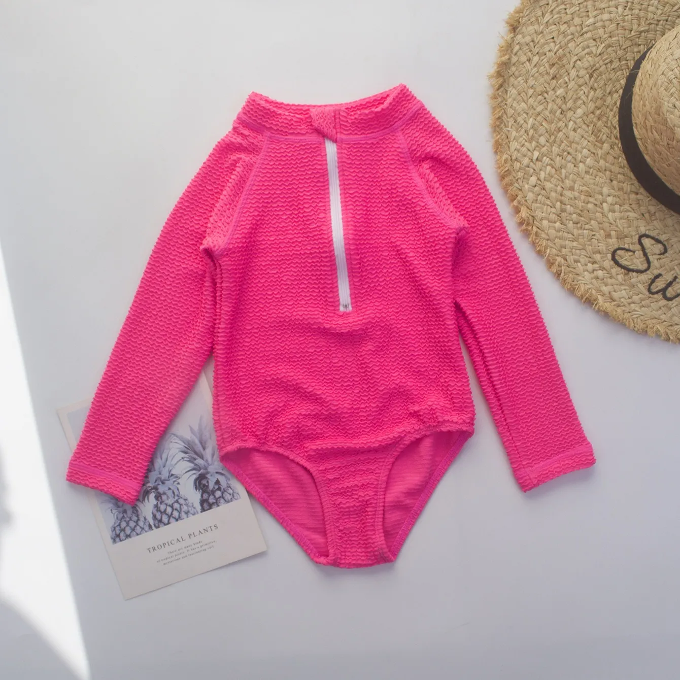 Textured Long Sleeve Kids Swimsuit (2)