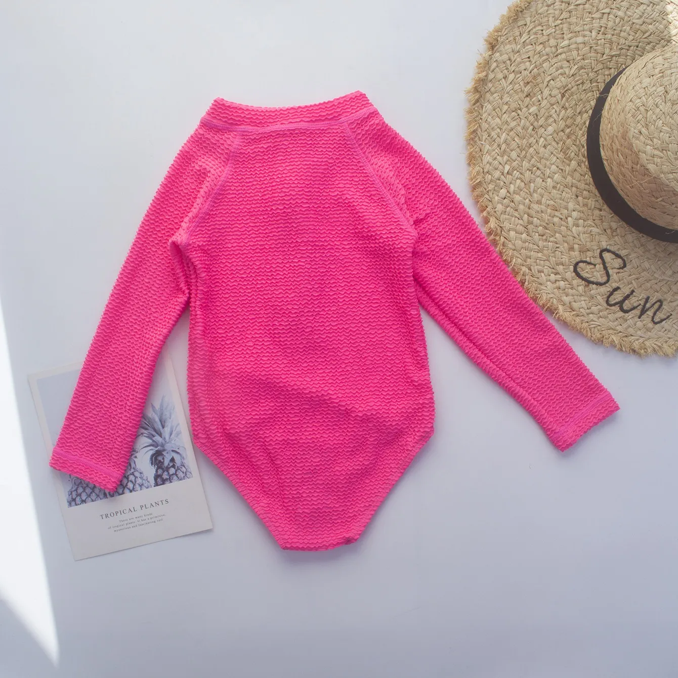 Textured Long Sleeve Kids Swimsuit (3)